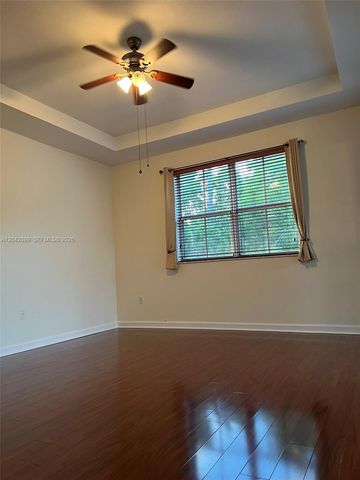 10861 NW 85th Terrace, Doral, FL 33178