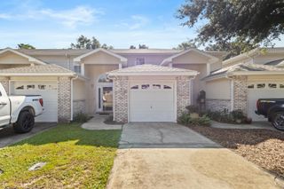 525 Taylor Circle, Fort Walton Beach, FL 32547