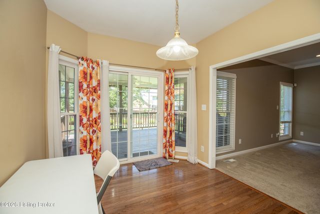 9904 Hazel Tree Dr, Louisville, KY 40291