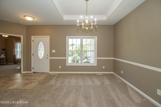 9904 Hazel Tree Dr, Louisville, KY 40291
