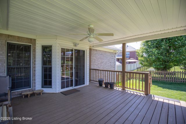 9904 Hazel Tree Dr, Louisville, KY 40291