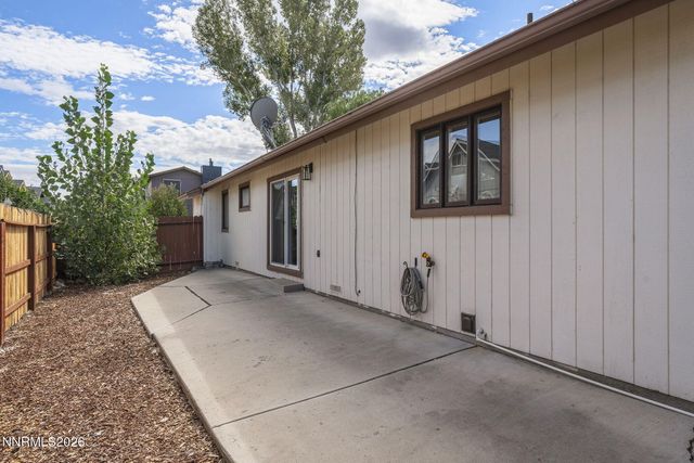 1700 Mackland Avenue, Minden, NV 89423