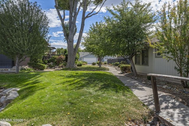 1700 Mackland Avenue, Minden, NV 89423