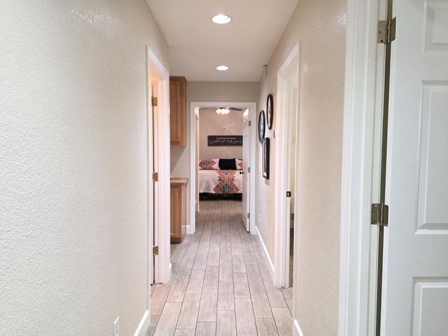 5441 Antique Rose Way, Riverbank, CA 95367