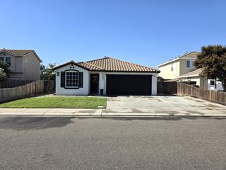 5441 Antique Rose Way, Riverbank, CA 95367