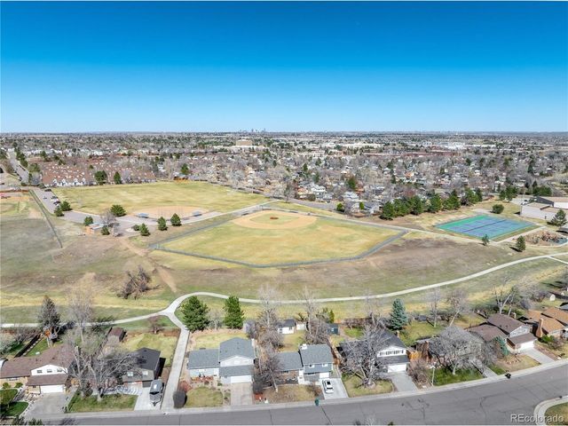 6306 S Johnson St, Littleton, CO 80123