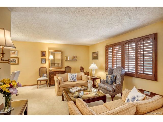 6306 S Johnson St, Littleton, CO 80123