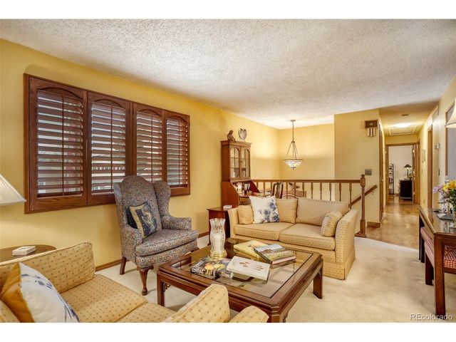 6306 S Johnson St, Littleton, CO 80123