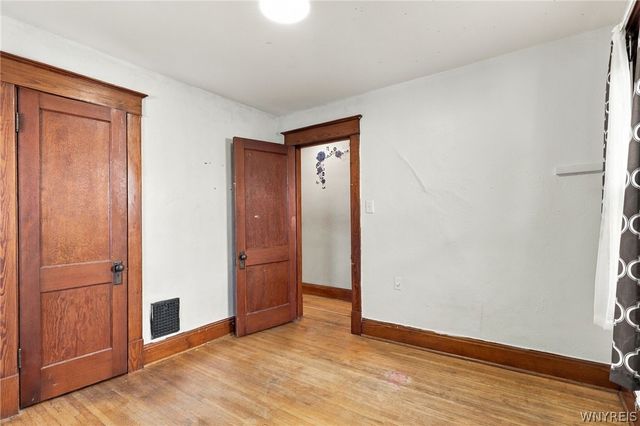 2410 Cleveland Avenue, Niagara Falls, NY 14305