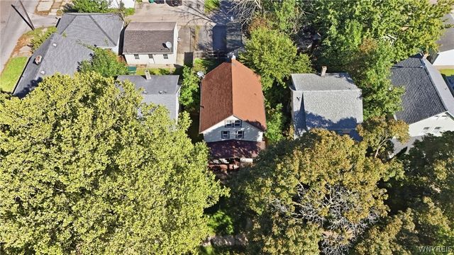 2410 Cleveland Avenue, Niagara Falls, NY 14305