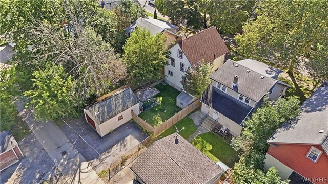 2410 Cleveland Avenue, Niagara Falls, NY 14305