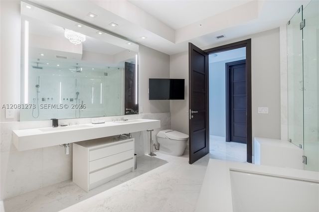 18555 Collins Ave 1505, Sunny Isles Beach, FL 33160