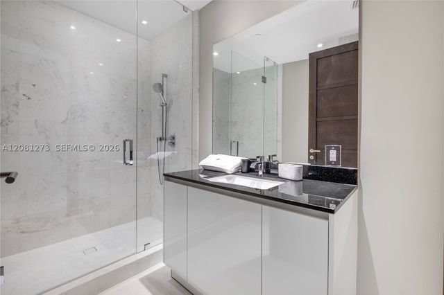18555 Collins Ave 1505, Sunny Isles Beach, FL 33160