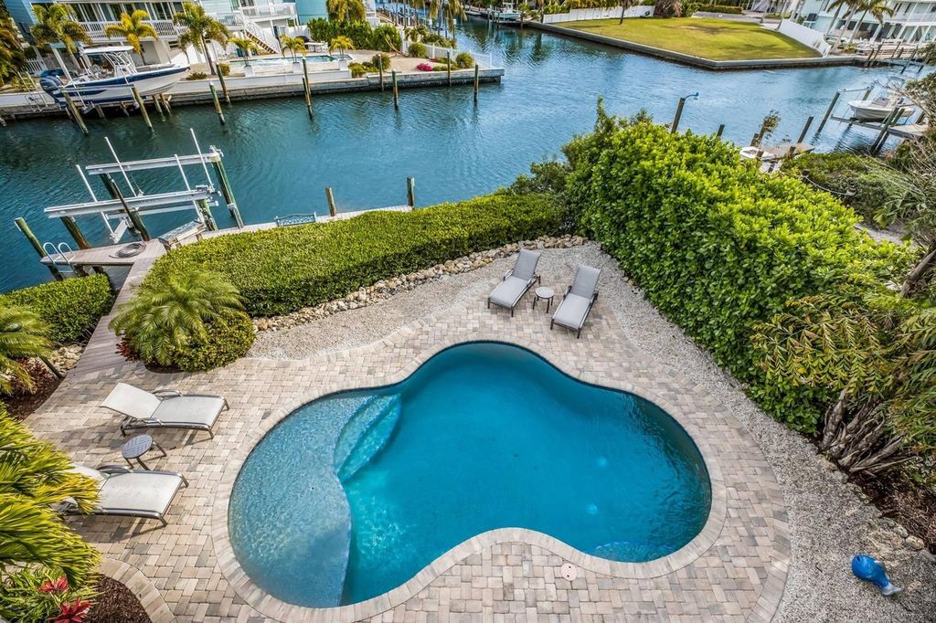 322 TARPON STREET, ANNA MARIA, FL 34216 — photo 4