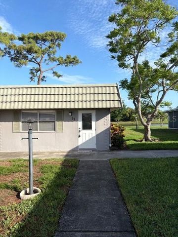 201 KINGS BOULEVARD 19, Sun City Center, FL 33573