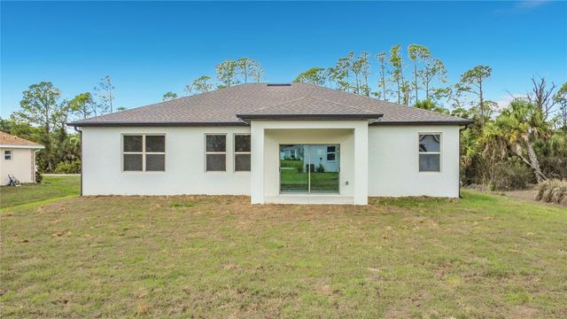 3752 MARKLE AVENUE, North Port, FL 34286