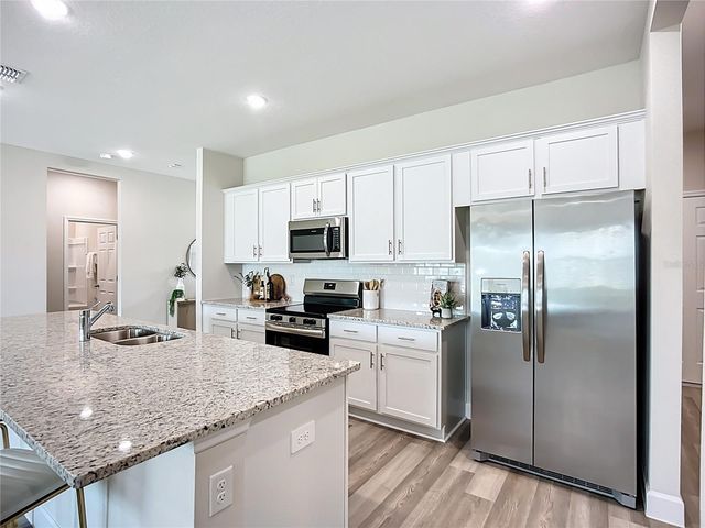 3752 MARKLE AVENUE, North Port, FL 34286