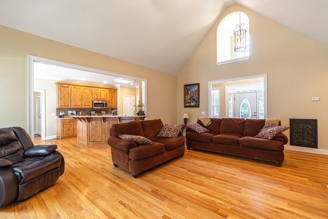 15 Chickadee Drive, Ringgold, GA 30736