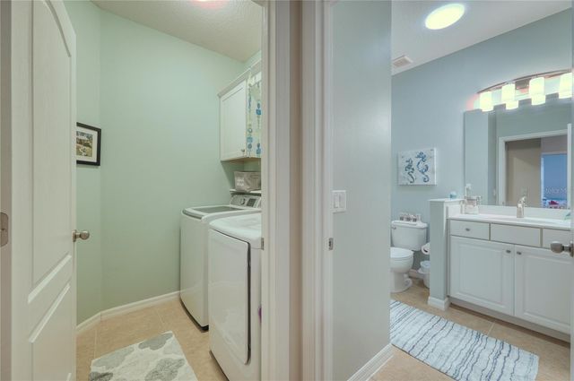 4882 MAYMONT PARK CIRCLE, Bradenton, FL 34203