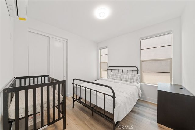 203 Lynx, Irvine, CA 92618