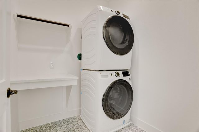 10015 Agave Point Court, Iowa Colony, TX 77578