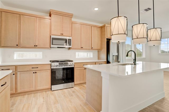 10015 Agave Point Court, Iowa Colony, TX 77578