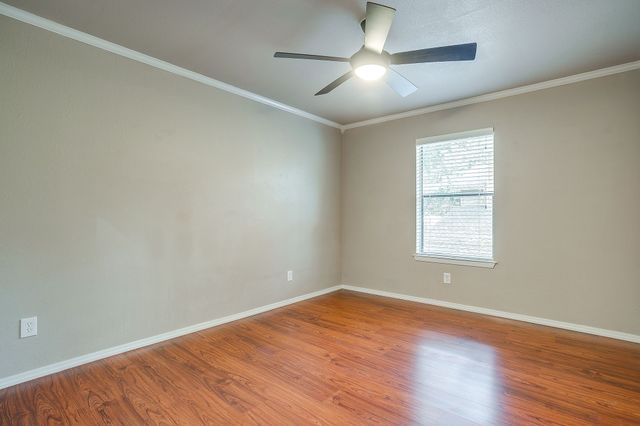 5714 Cedar Creek Drive, Benbrook, TX 76109