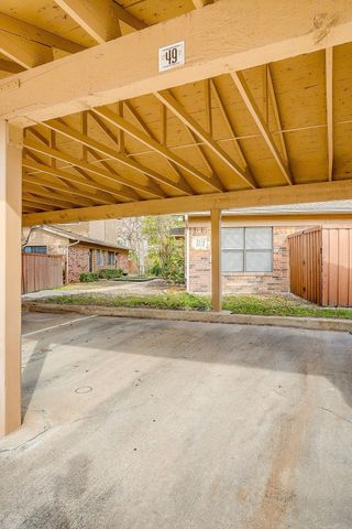 5714 Cedar Creek Drive, Benbrook, TX 76109