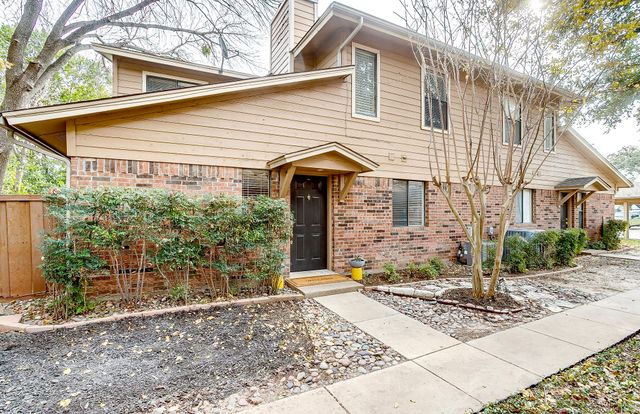 5714 Cedar Creek Drive, Benbrook, TX 76109