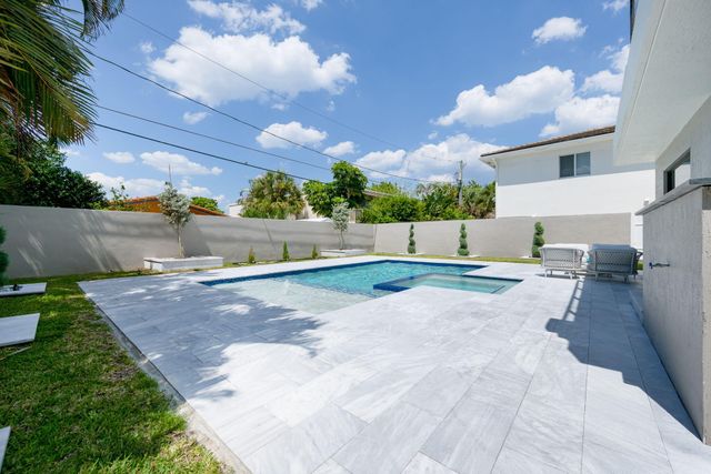 3225 Canal Drive, Pompano Beach, FL 33062