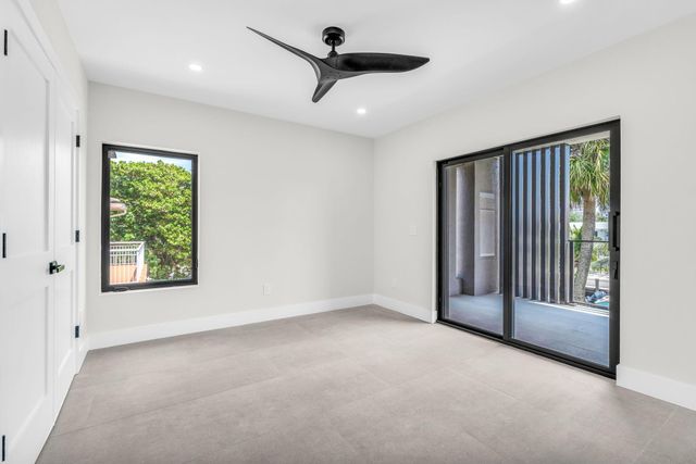 3225 Canal Drive, Pompano Beach, FL 33062
