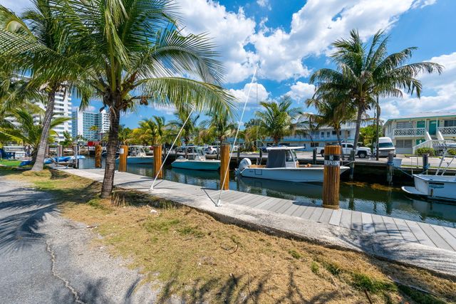3225 Canal Drive, Pompano Beach, FL 33062
