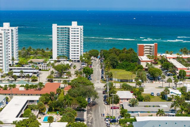 3225 Canal Drive, Pompano Beach, FL 33062