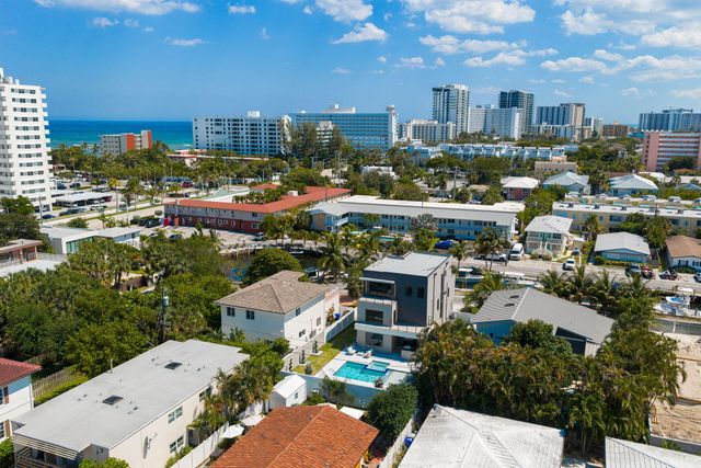 3225 Canal Drive, Pompano Beach, FL 33062