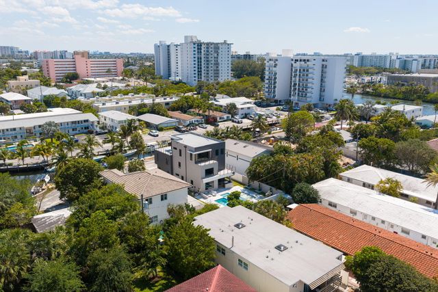 3225 Canal Drive, Pompano Beach, FL 33062