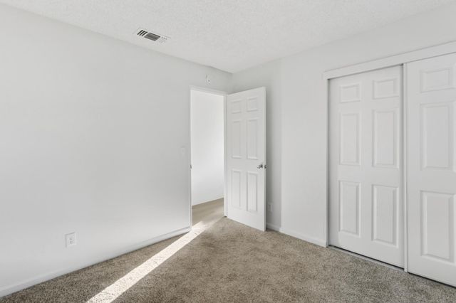 6690 Hometown Way, Sacramento, CA 95828