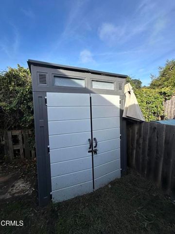 131 Halsey Way, Fort Bragg, CA 95437