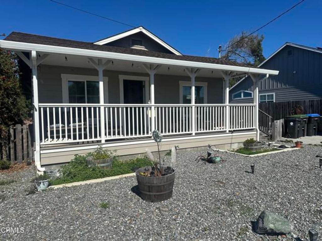 131 Halsey Way, Fort Bragg, CA 95437