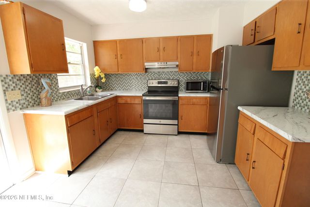 302 SHORE Drive, St. Augustine, FL 32086