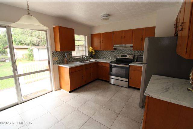 302 SHORE Drive, St. Augustine, FL 32086