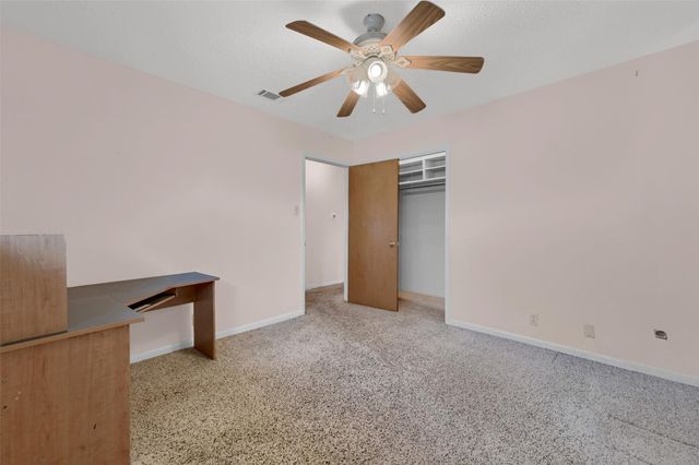 409 Holland Drive, Denison, TX 75020