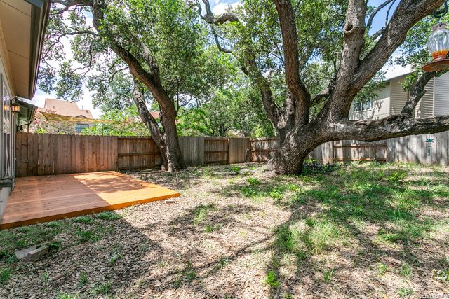 6015 Loch Maree, San Antonio, TX 78240