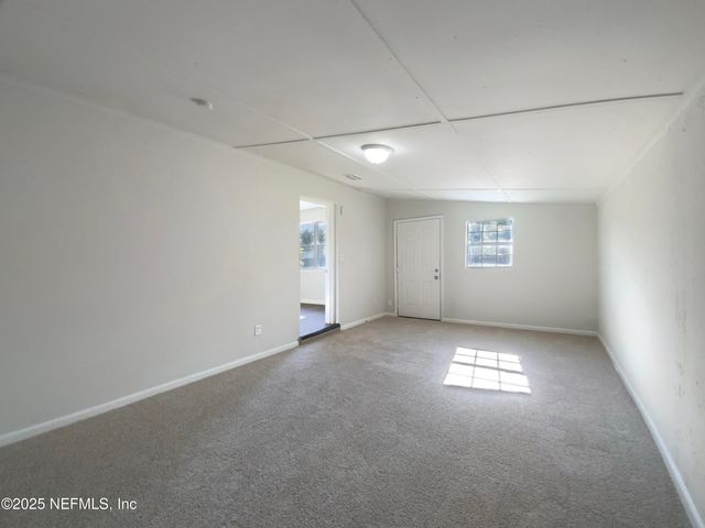 3445 TARPON Drive, Jacksonville, FL 32277