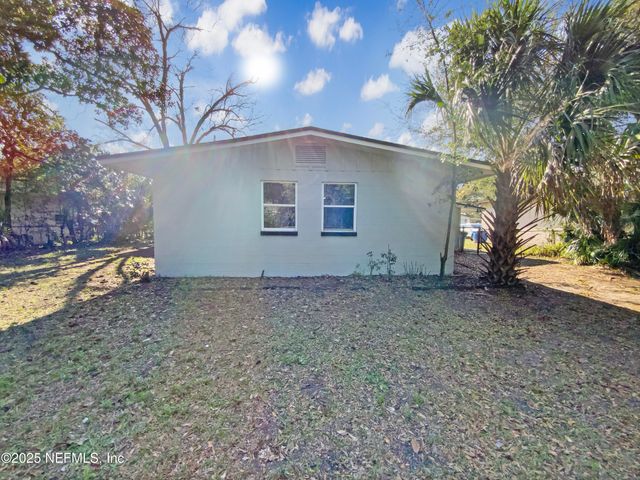 3445 TARPON Drive, Jacksonville, FL 32277