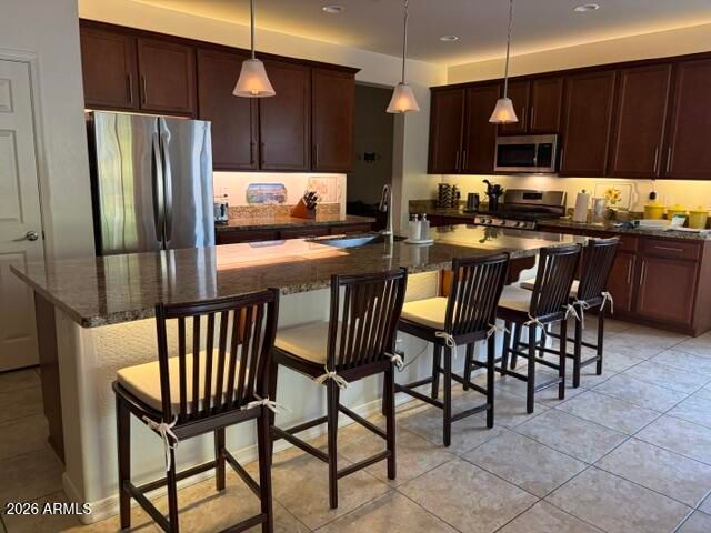 10113 W ANGELS Lane, Peoria, AZ 85383