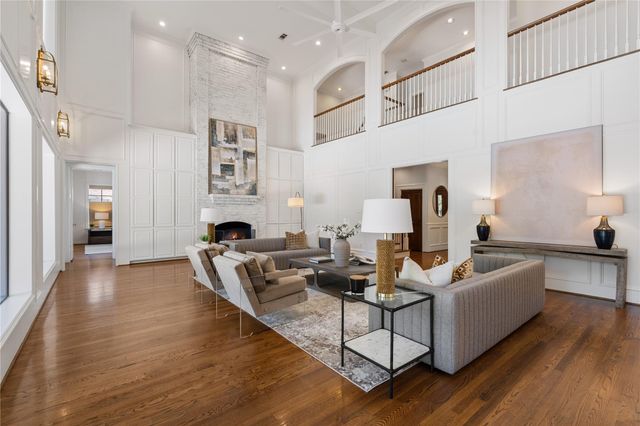 1240 Archley Drive, Hilshire Village, TX 77055