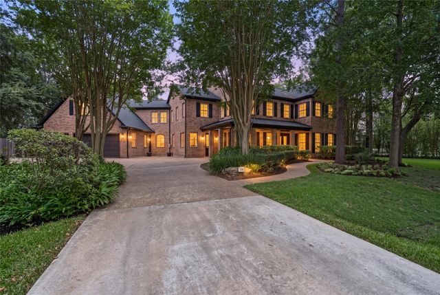 1240 Archley Drive, Hilshire Village, TX 77055