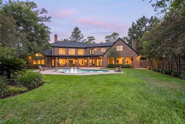 1240 Archley Drive, Hilshire Village, TX 77055