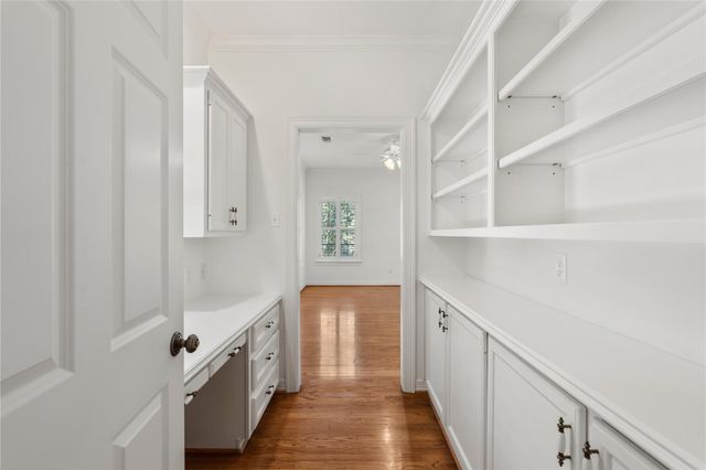 1240 Archley Drive, Hilshire Village, TX 77055