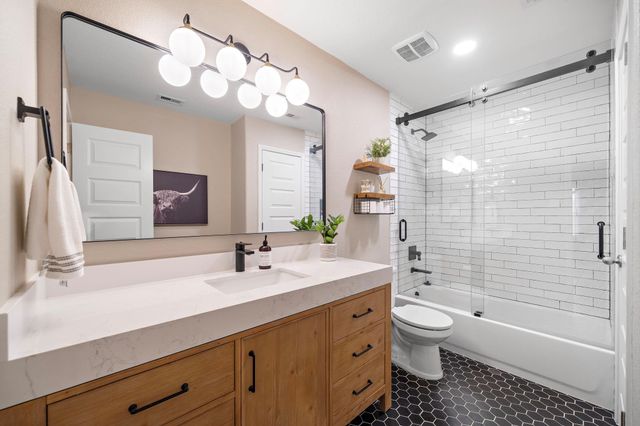 18219 Florence Run Lane, Tomball, TX 77377